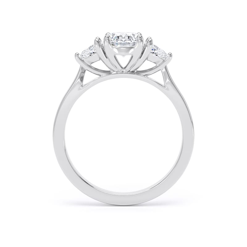 M3O02 Oval Engagement Ring