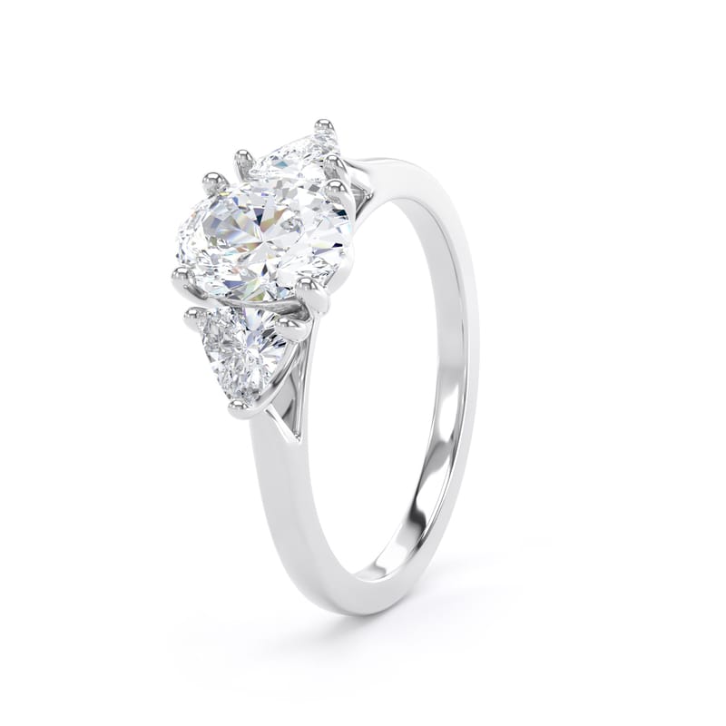 M3O02 Oval Engagement Ring