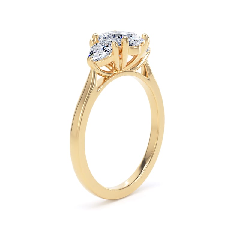 M3O02 Oval Engagement Ring